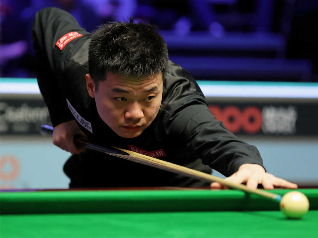 赵心童创历史，首夺斯诺克世锦赛冠军称雄亚洲